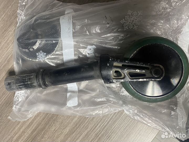 Детали на трюковой самокат