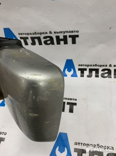 Правое зеркало Nissan X-Trail