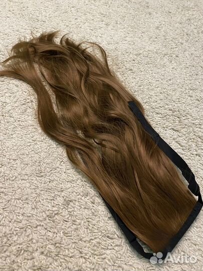 Волосы на заколках