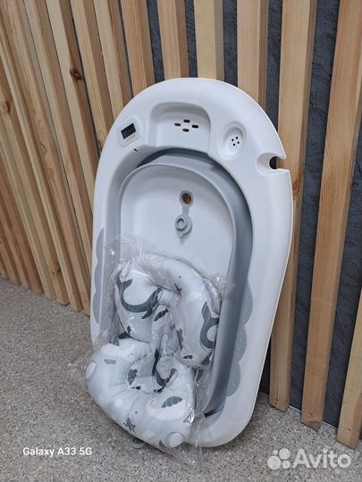 Ванночка для купания складная новая