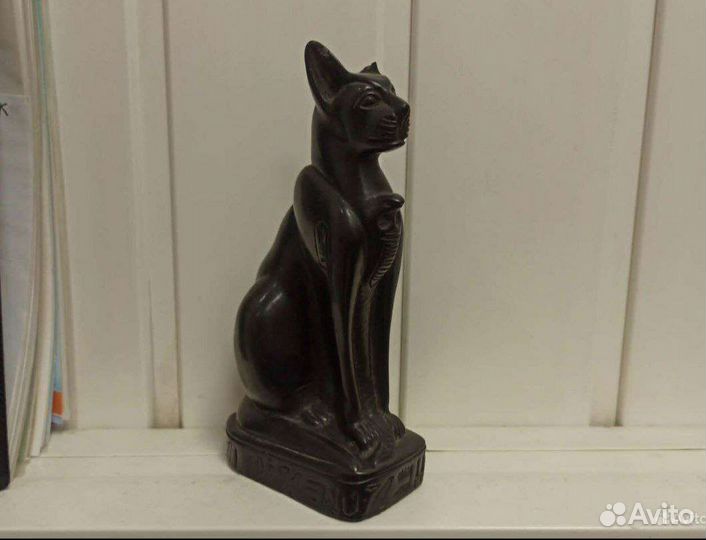 Статуэтка - египетская кошка Бастет. Сувенир