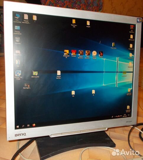 ЖК монитор 17