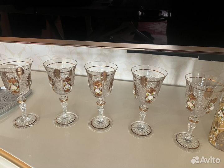 Хрустальные рюмки