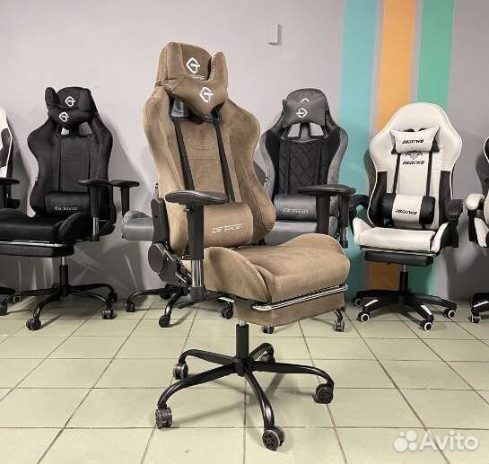 Компьютерное игровое геймерское кресло