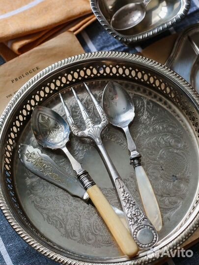 Антикварная вилка трезубец для мяса Англия