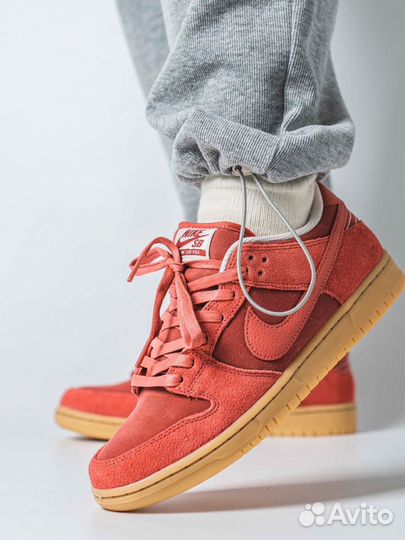 Кроссовки Nike SB Dunk low Red Gum