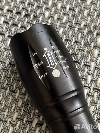 Фонарик аккумуляторный