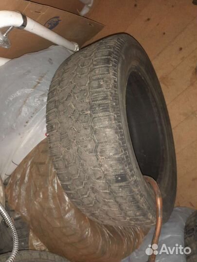 Yokohama Ice Guard IG60 215/60 R16