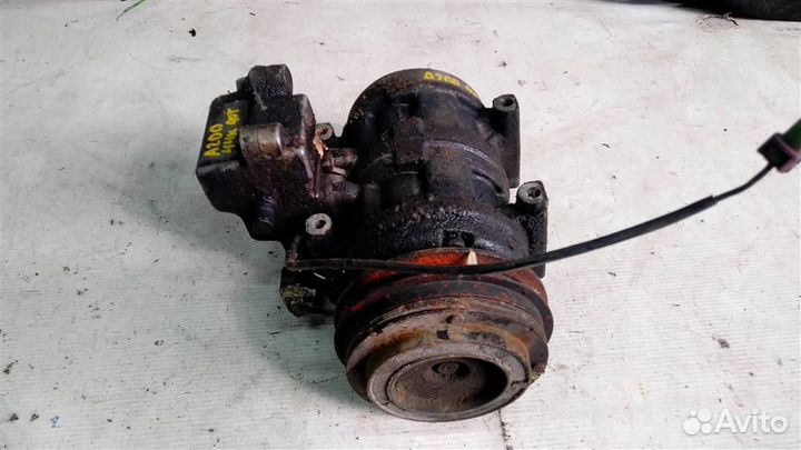 Компрессор кондиционера Audi 200 С3 83-91г