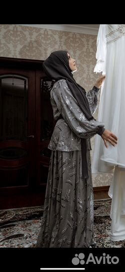 Вечернее платье в пол