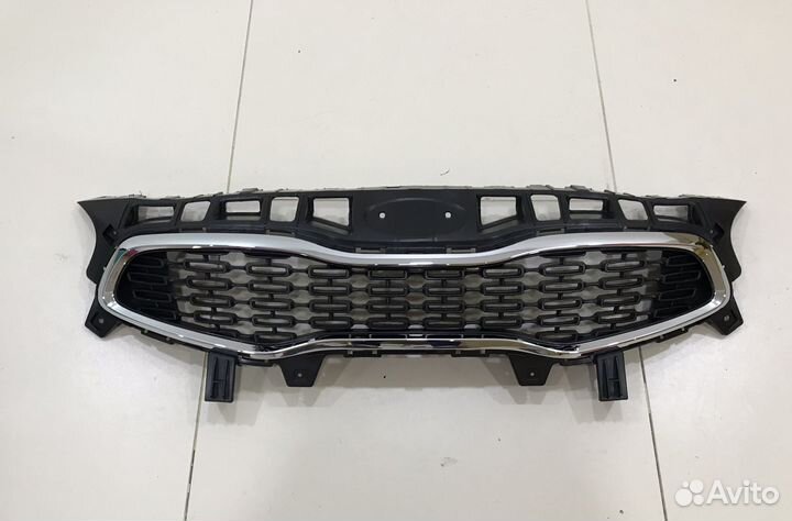 Решетка радиатора Kia Ceed 2015-2018