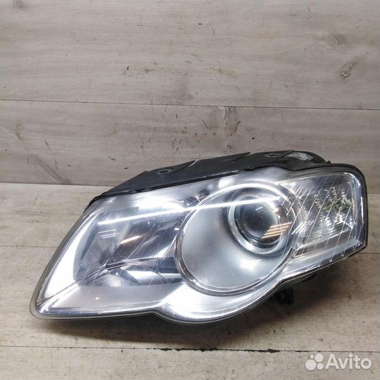 Фара левая Volkswagen Passat B6 галоген