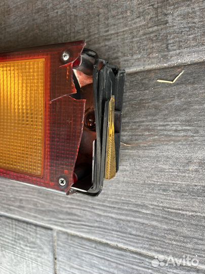 Фонарь задний