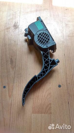 Педаль газа Шкода Фабия 2 Skoda Fabia 2