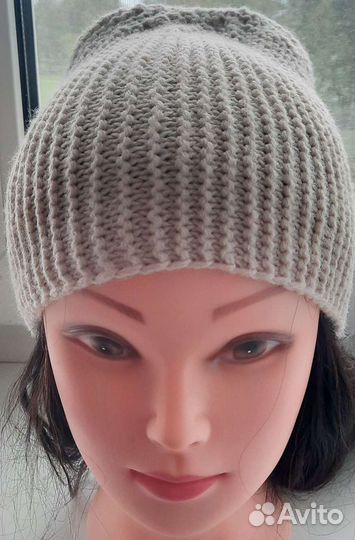 Шапка женская вязаная