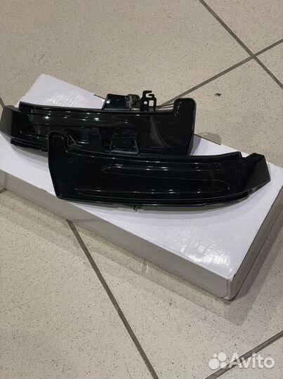 Динамический повторитель поворота Mercedes