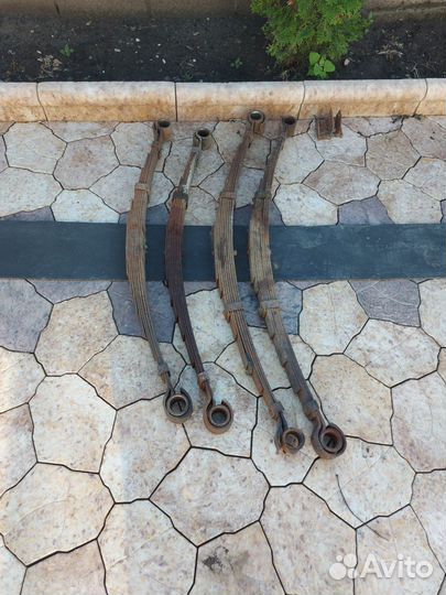 Запчасти на УАЗ 469