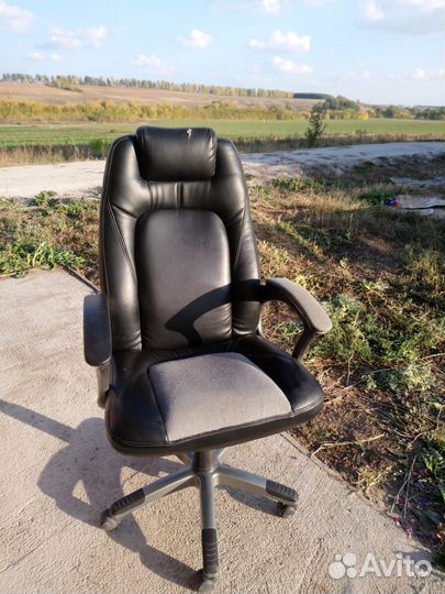 Компьютерное кресло рабочее кресло