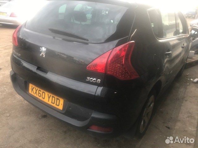 Разбор на запчасти Peugeot 3008