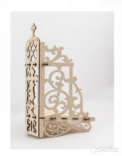 Полочка для икон (иконостас)