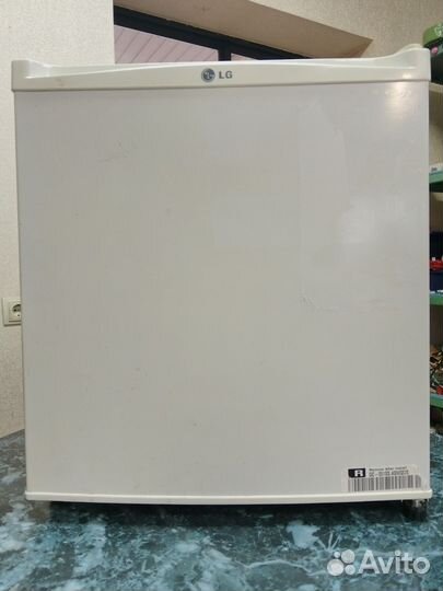 Холодильники и д.р быт. технику