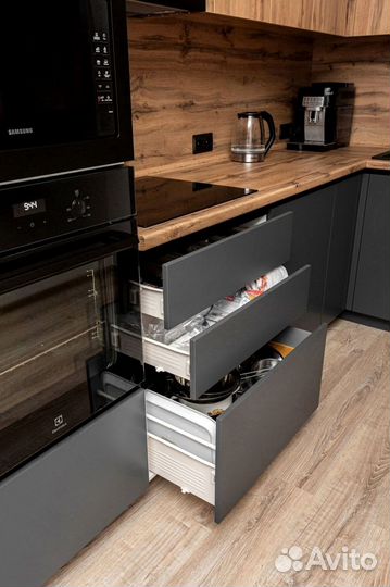 Кухонный гарнитур 