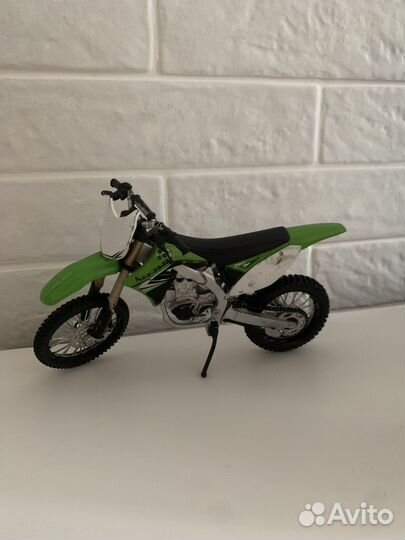 Игрушечный kawasaki KX450F