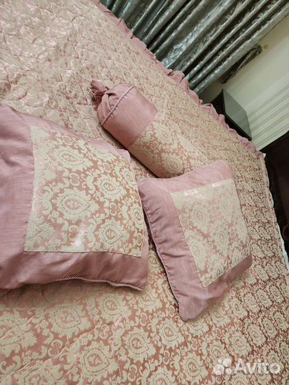 Покрывало жаккардовое