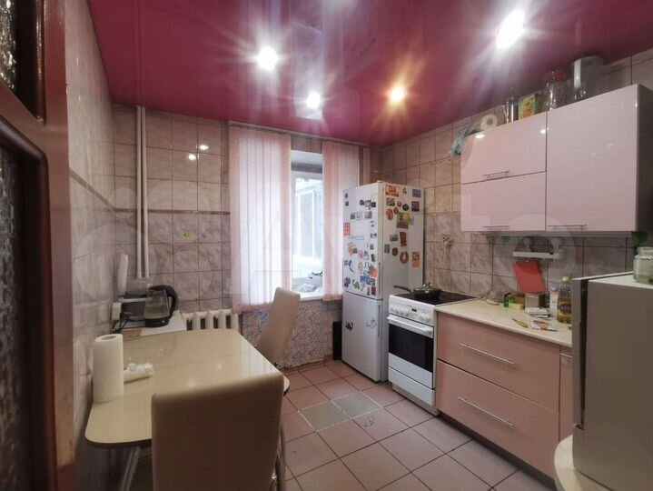 4-к. квартира, 84 м², 3/10 эт.