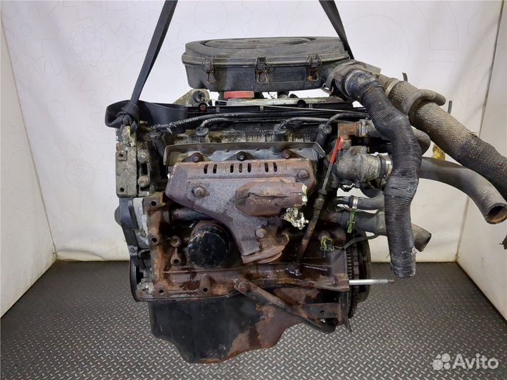 Двигатель Renault Clio, 1992