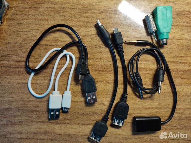 Различные кабели и переходники