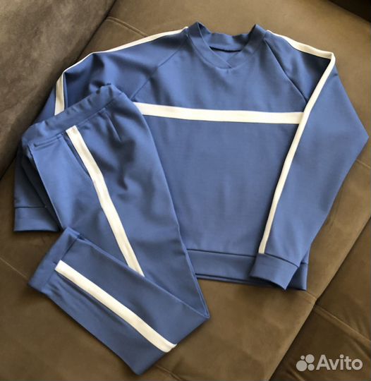 Костюм спорт-шик из джерси