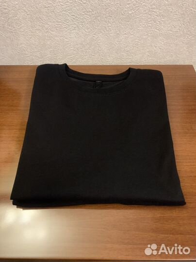 Футболки женские, новые, размер- 42-46
