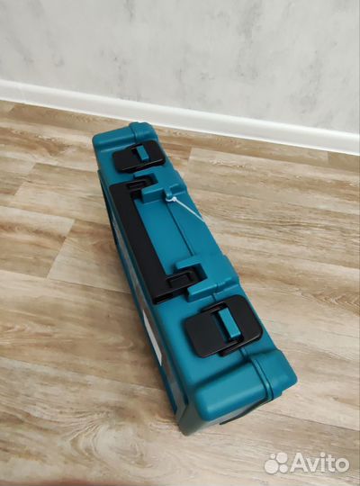 Перфоратор makita HR 2470