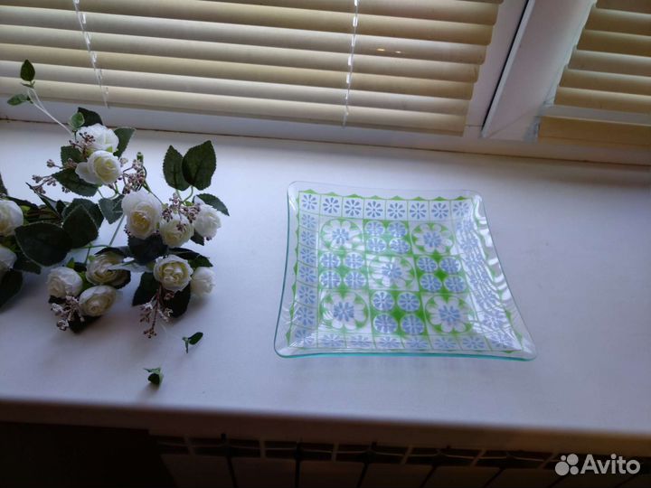 Цветное стекло посуда блюдо тарелка СССР