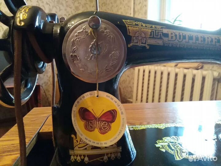 Швейная машинка 