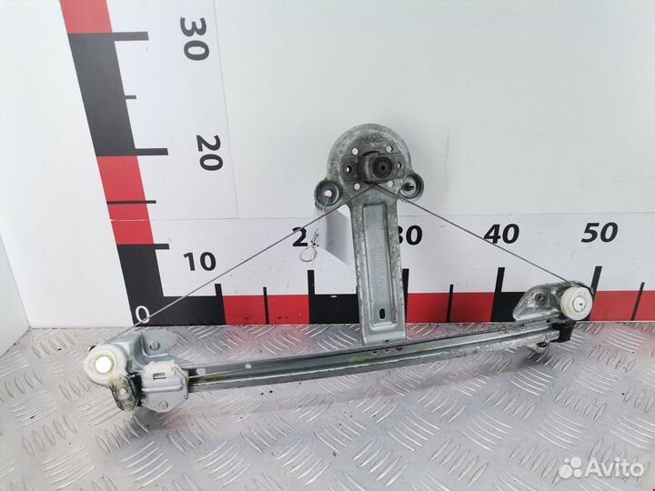 Стеклоподъемник Opel Astra G 2008 13100420