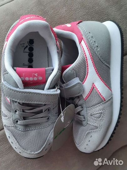 Новые Кроссовки детские 31 Diadora