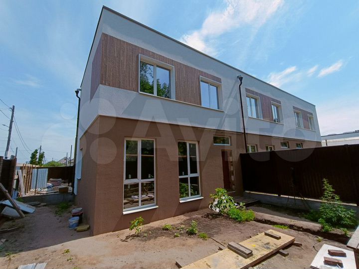 3-к. квартира, 127 м², 10/17 эт.