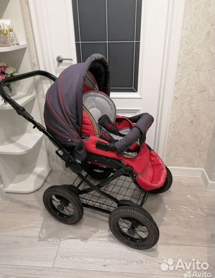 Коляска Tutis Zippy Classic 2 в 1