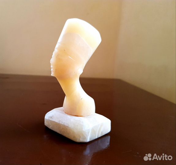 Бюст Нефертити. Оникс