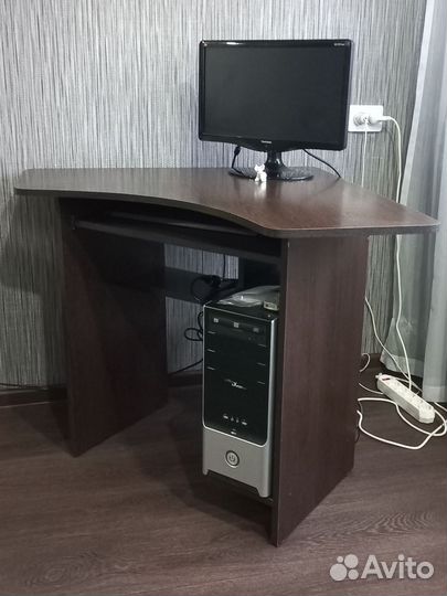 Компьютерный стол бу