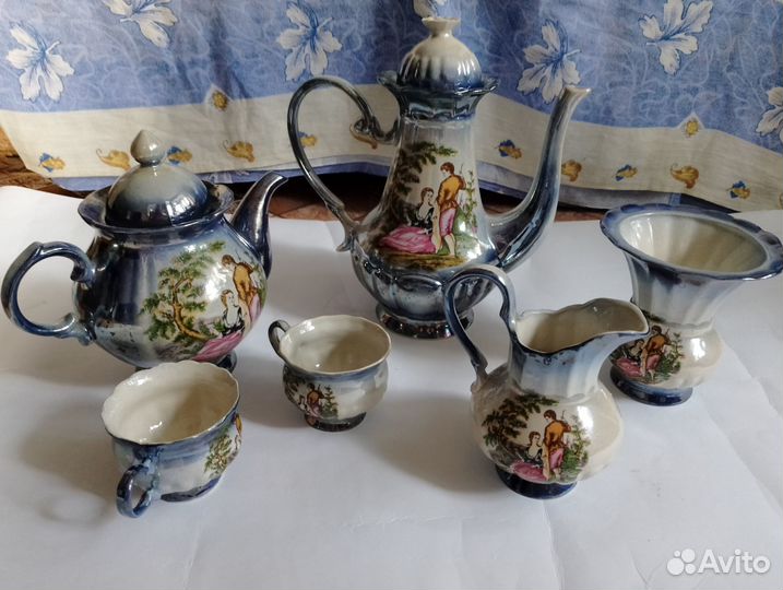 Наборы посуды (фарфор, керамика)