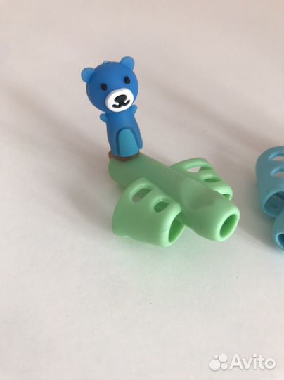 Насадка-тренажер на ручку для правильного письма