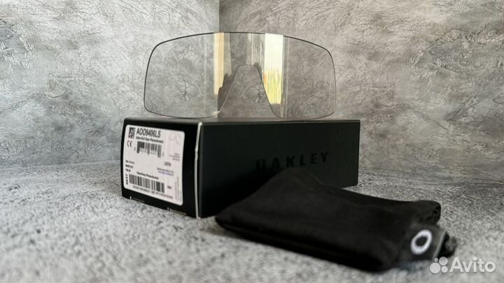 Новые оригинальные линзы Oakley Sutro