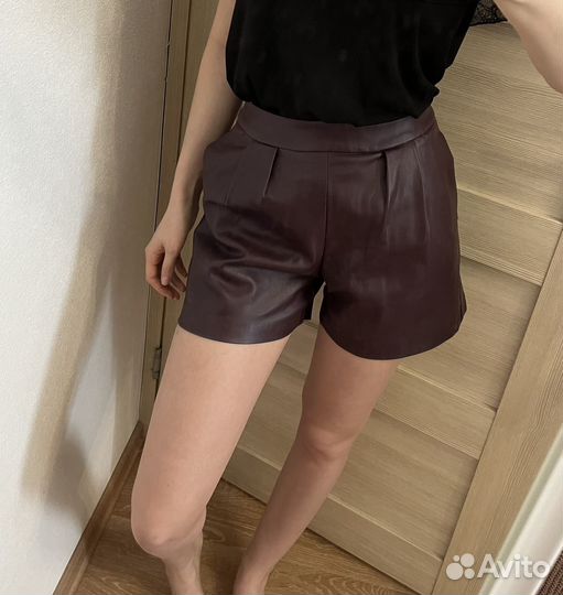 Шорты женские кожаные
