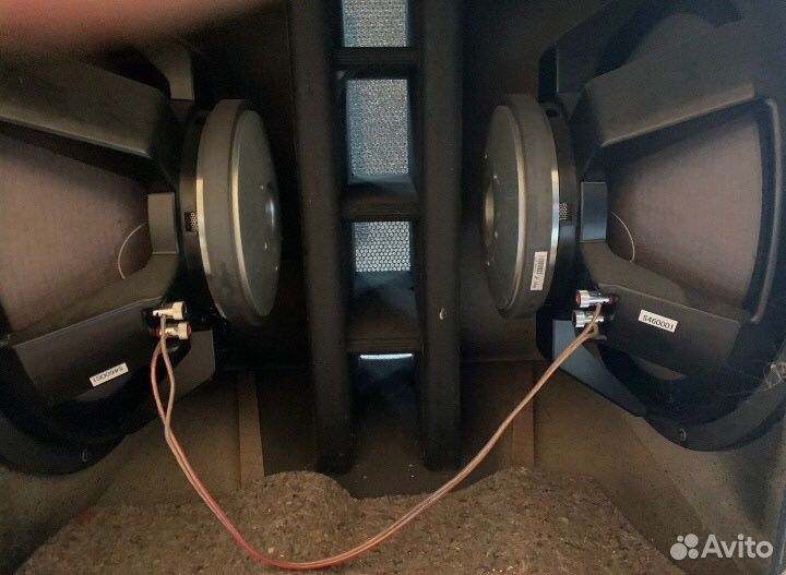 2 Саба EuroSound La Bomba SB-1000i и XF-218