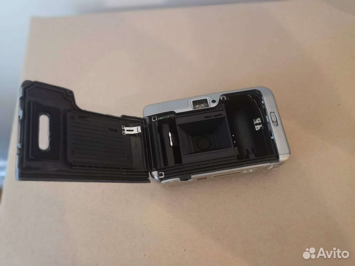 Пленочный фотоаппарат praktica m60d