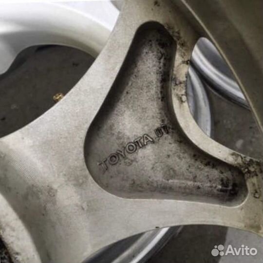 Диски оригинал Toyota R17