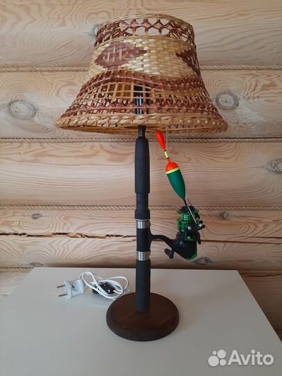 Спиннинг-настольная лампа